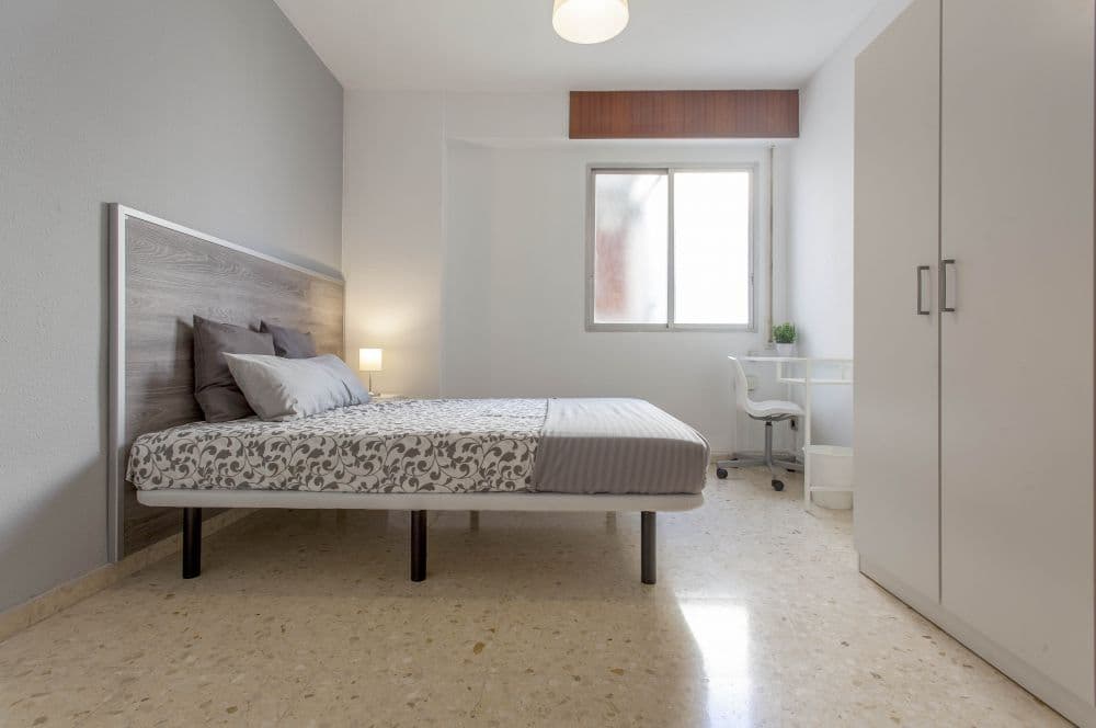 Private room in Valencia