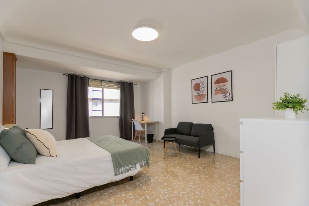 Private room in Valencia