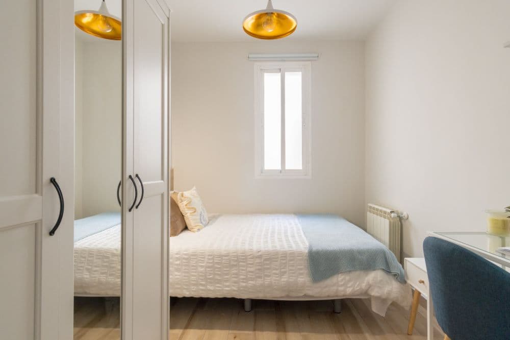 Private room in Madrid photo 2