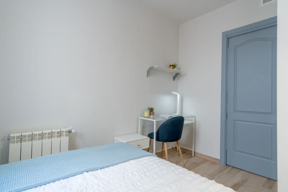 Private room in Madrid photo 5
