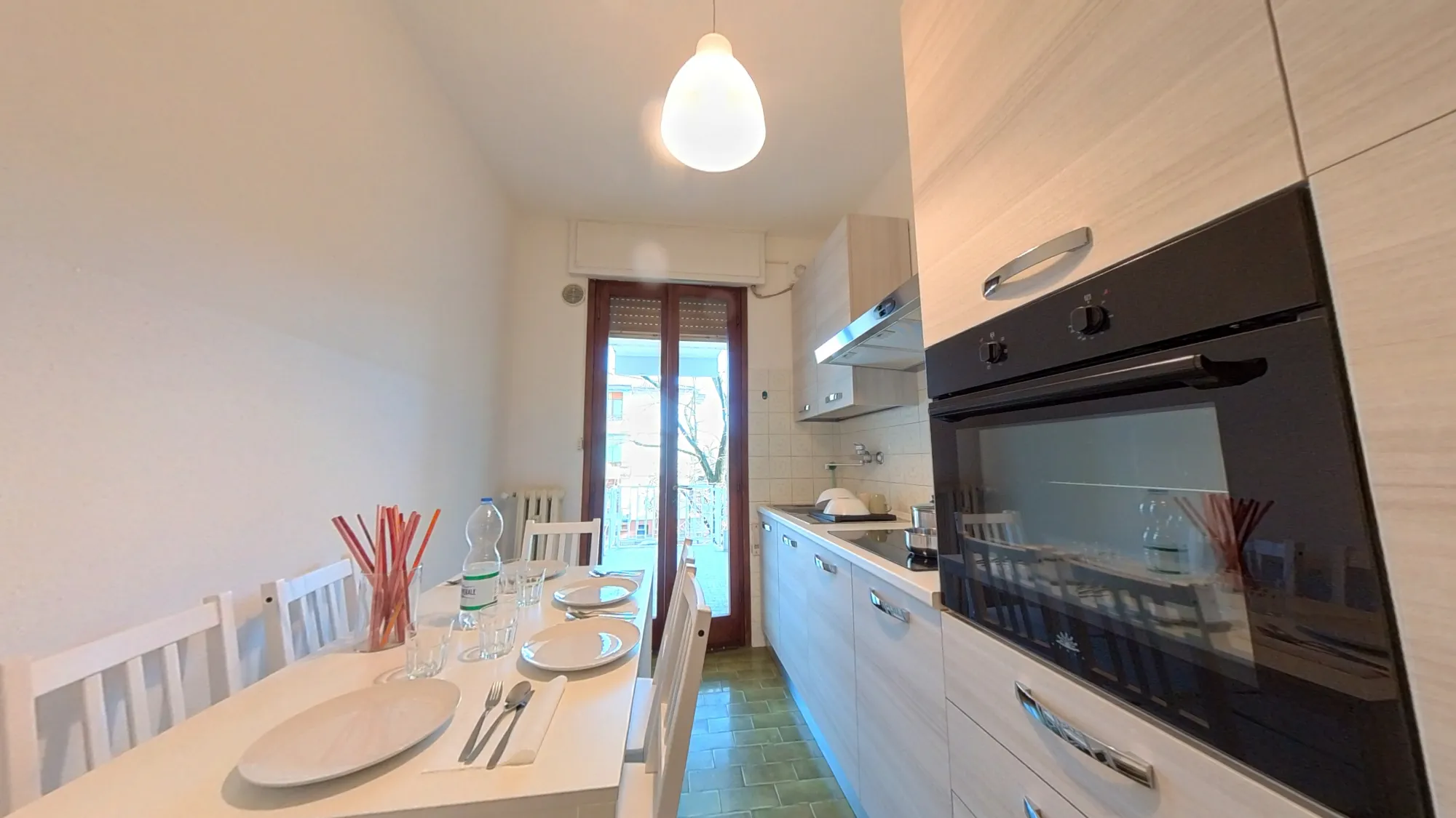 Kitchen 1