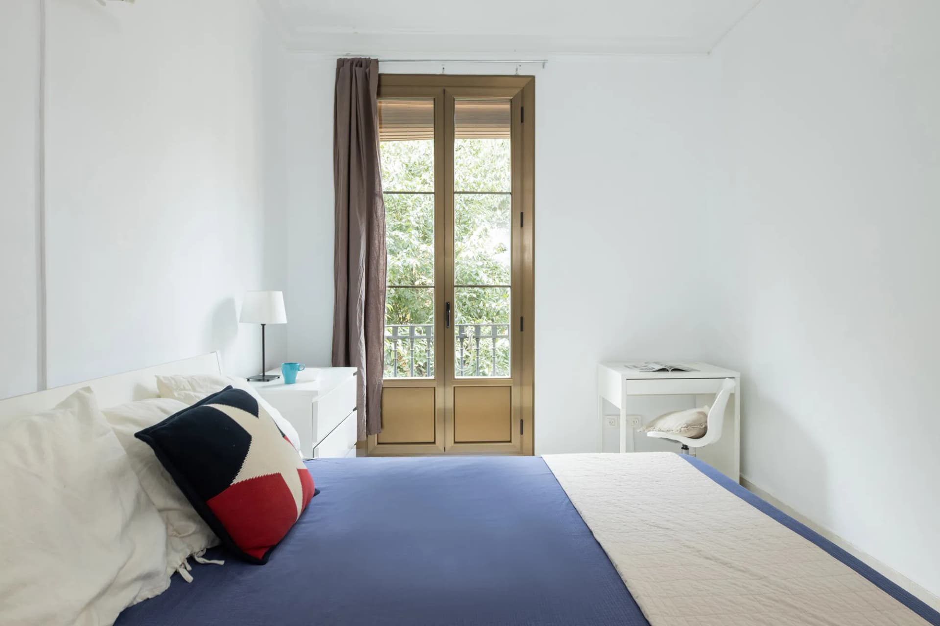 Private room in Barcelona photo 2