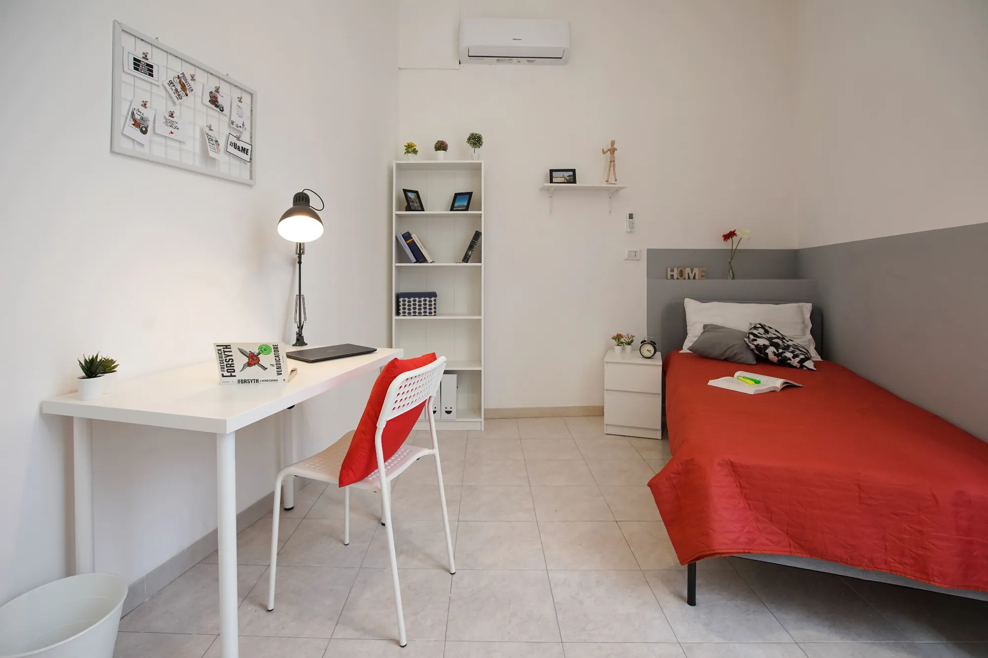 Private room in Naples